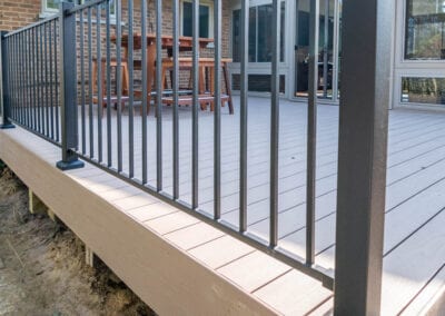 Big iron fenced deck Modeling